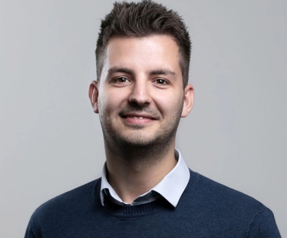 Jonas_NaviPartner_Account Manager_Contact us