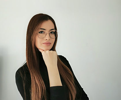 Sara Atanaskovic_NaviPartner_Contact us